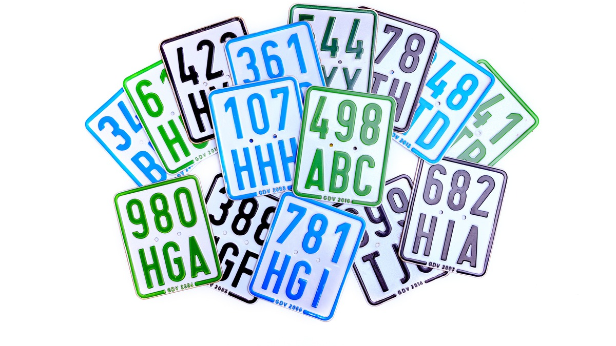 POL-WES: Kreis Wesel - Wechsel der Versicherungskennzeichen steht bevor - Foto: presseportal.de