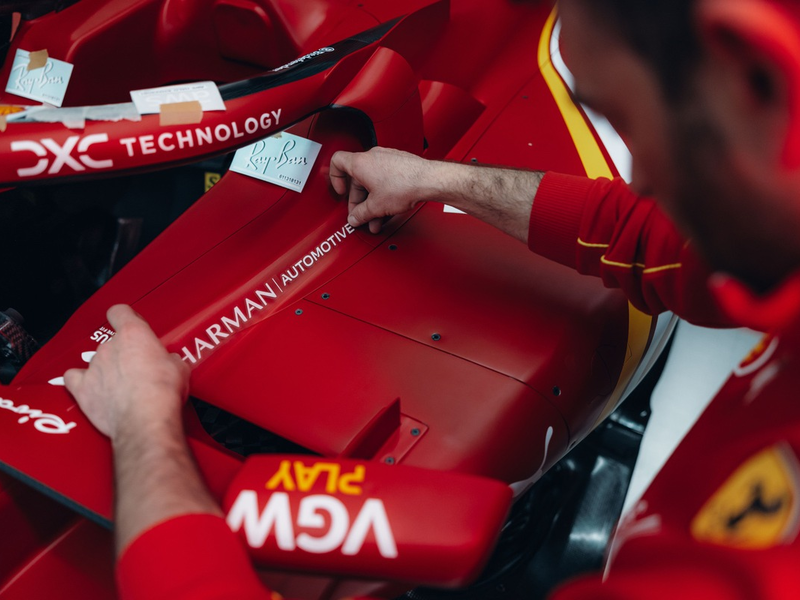 HARMAN Automotive setzt seine Partnerschaft mit der Scuderia Ferrari fort - Foto: presseportal.de