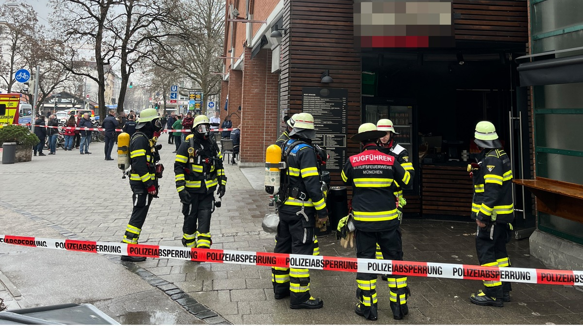 FW-M: Imbiss in Flammen (Neuhausen) - Foto: presseportal.de