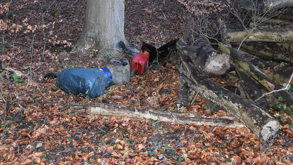 POL-OS: Osnabrück: Zeugen nach illegaler Müllentsorgung gesucht - Foto: presseportal.de