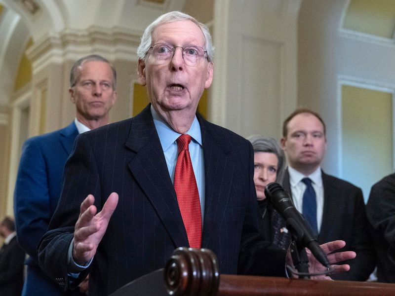 Der Republikaner Mitch McConnell will im November von seinem Spitzenamt im US-Senat zurücktreten. - Foto: Jose Luis Magana/AP/dpa