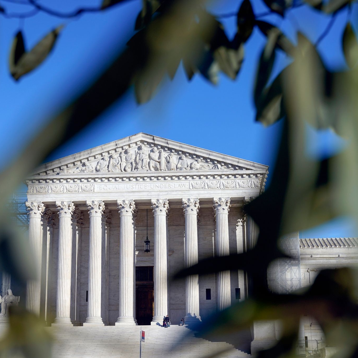 Der Supreme Court ist unter Trump deutlich nach rechts gerückt. - Foto: Mariam Zuhaib/AP/dpa