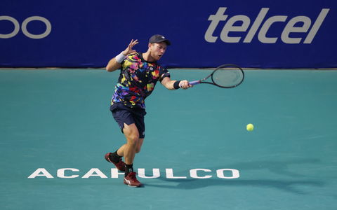 Steht in Acapulco unter den letzten acht Spielern: Dominik Koepfer. - Foto: Li Mengxin/XinHua/dpa