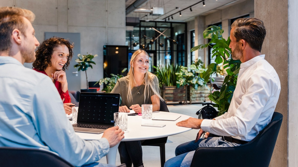 Das Büro als Sehnsuchtsort: Design Offices setzt auf umfassenden Service als Pull-Faktor, um Menschen zurück ins Büro zu holen - Foto: presseportal.de