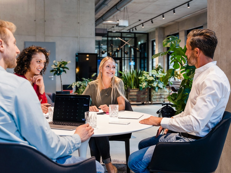 Das Büro als Sehnsuchtsort: Design Offices setzt auf umfassenden Service als Pull-Faktor, um Menschen zurück ins Büro zu holen - Foto: presseportal.de