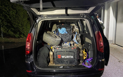 POL-PDKL: Polizei klärt Aufbrüche von Baucontainern.... - Foto: presseportal.de