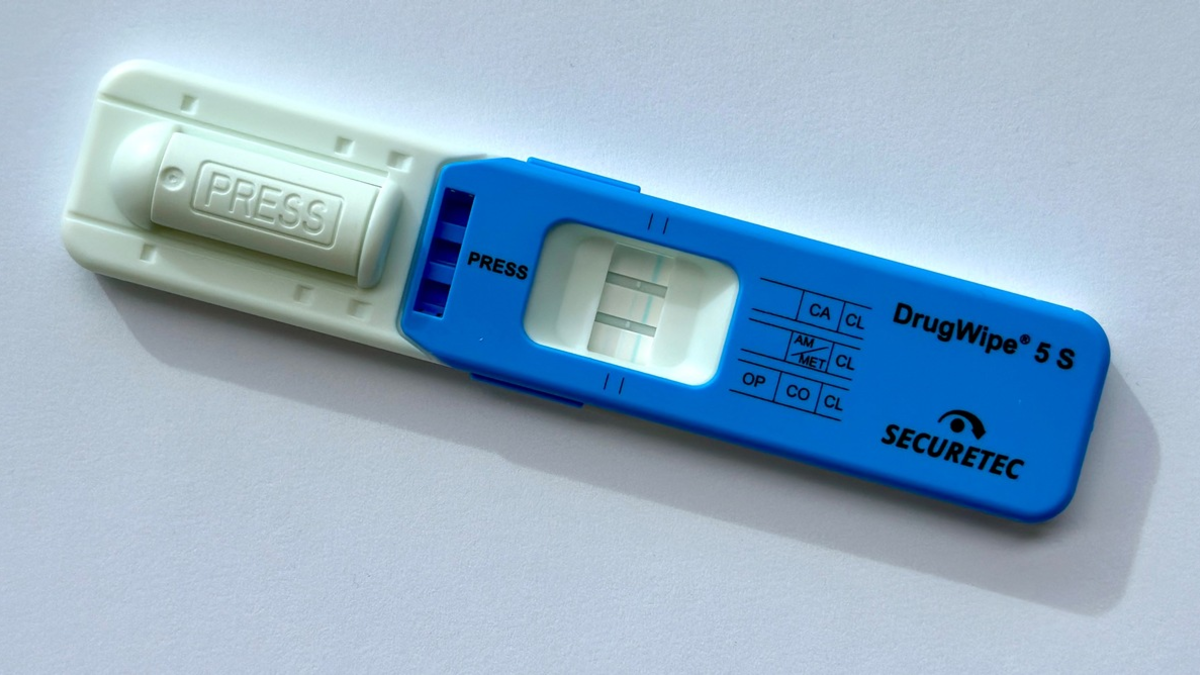 POL-DO: Kfz-Kennzeichen mit Klebestreifen verändert und auf Dauer ohne Fahrerlaubnis - Foto: presseportal.de