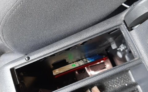 Bundespolizeidirektion München: Nur Stunden nach der Tat: Gestohlenes Smartphone bei Grenzkontrolle sichergestellt - Foto: presseportal.de