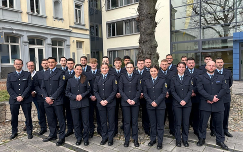 BPOL-KL: Neue Kolleginnen und Kollegen bei der Bundespolizeiinspektion Kaiserslautern - Foto: presseportal.de