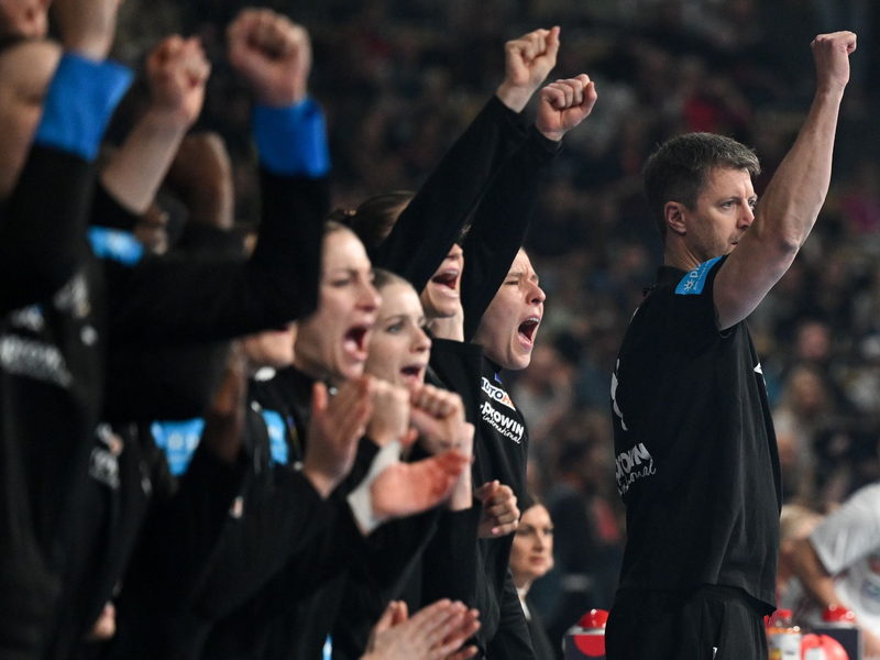 Die DHB-Frauen setzten sich deutlich gegen die Slowakei durch. - Foto: Sven Hoppe/dpa