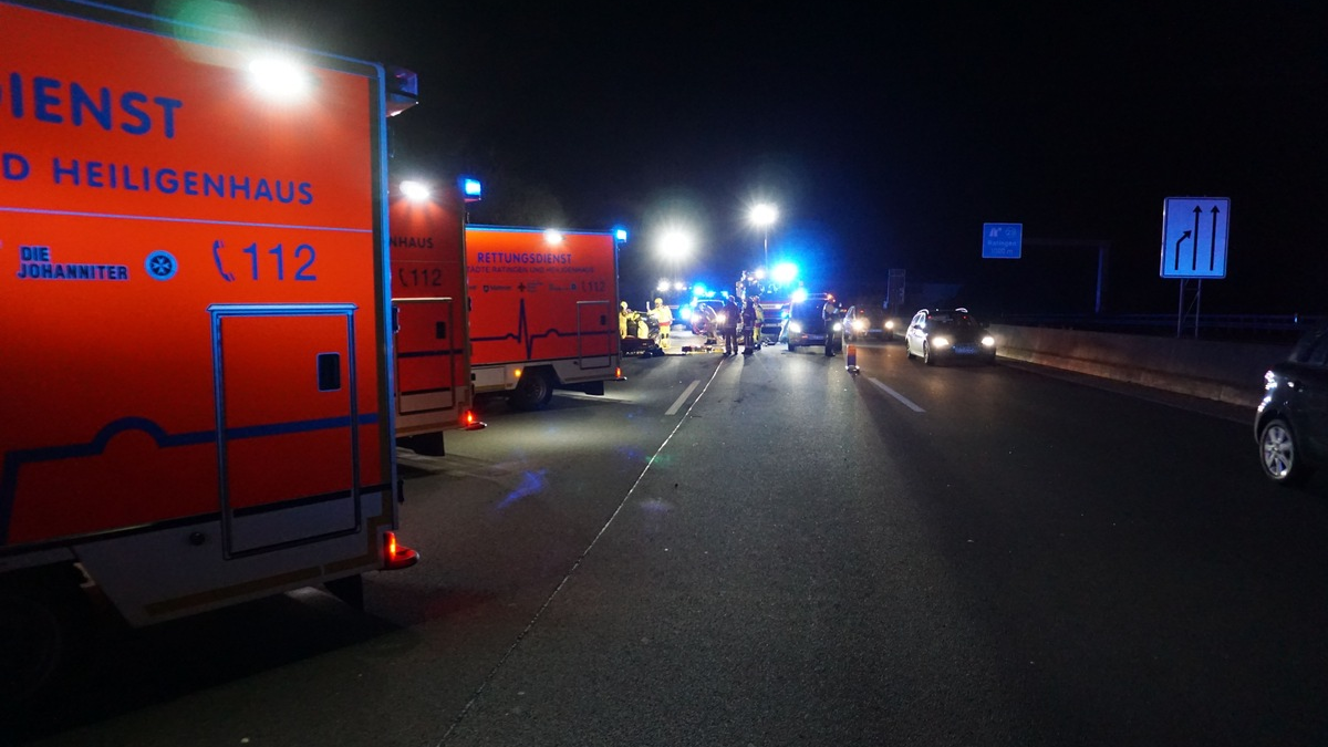 FW Ratingen: Verkehrsunfall auf Autobahn bei Ratingen - Fünf verletzte Personen - Foto: presseportal.de
