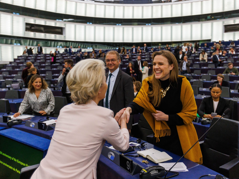 Für Terry Reintke (r) ist nach eigenen Worten entscheidend, dass die Umwelt- und Klimapolitik der EU fortgesetzt und ausgeweitet wird. - Foto: Philipp von Ditfurth/dpa