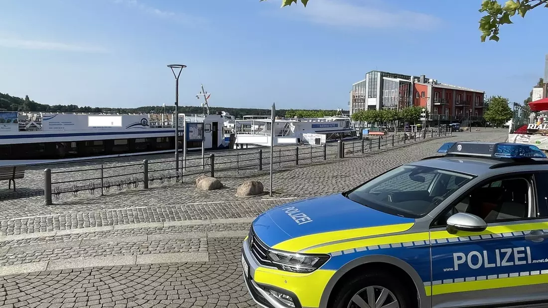 LWSPA M-V: Maritime-Safety-Days 2024 - Wasserschutzpolizisten der Küstenländer kontrollieren vermehrt Fahrgastschiffe - Bild: presseportal.de