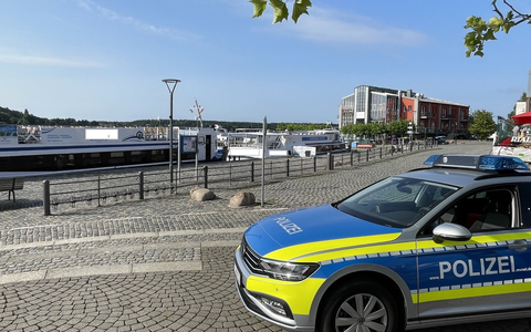 LWSPA M-V: Maritime-Safety-Days 2024 - Wasserschutzpolizisten der Küstenländer kontrollieren vermehrt Fahrgastschiffe - Foto: presseportal.de