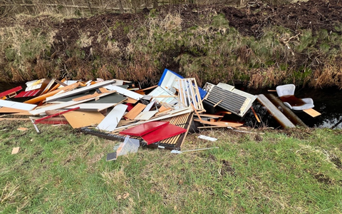 POL-OL: Gewässerverunreinigung am Bornhorster Moorweg - Zeugen gesucht - Foto: presseportal.de