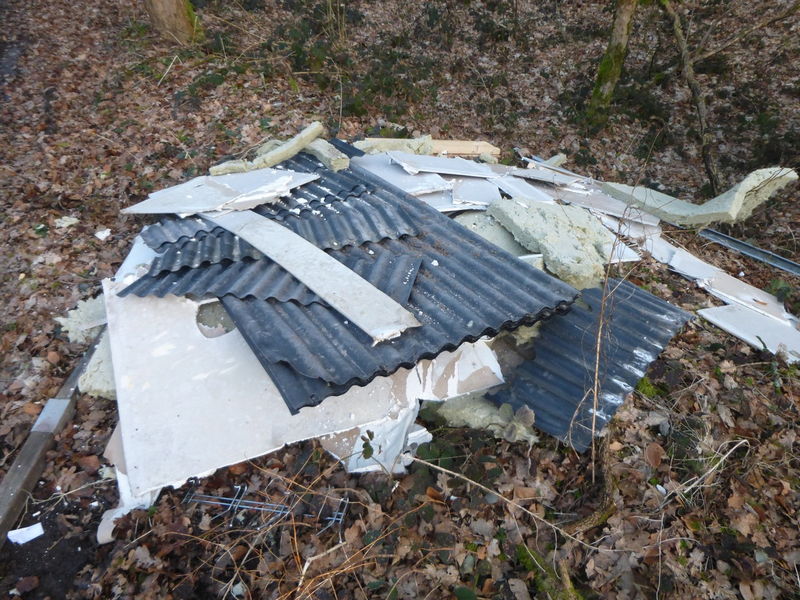 POL-NOM: Illegale Müllentsorgung - Foto: presseportal.de