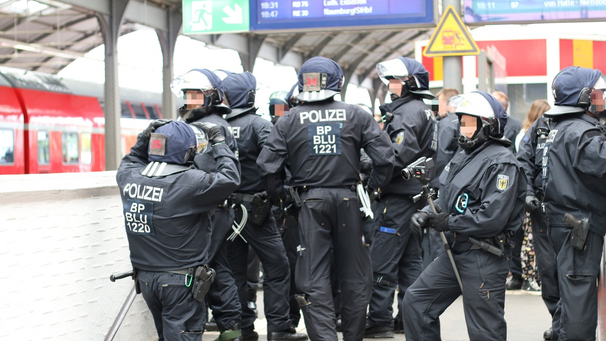 BPOLI MD: Die Bundespolizeiinspektion Magdeburg informiert zum Fußballspiel Hallescher FC gegen SG Dynamo Dresden - Foto: presseportal.de