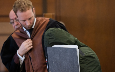 Im sogenannten Karnevalsmord-Prozess in Köln ist der Angeklagte zu lebenslanger Haft verurteilt worden. - Foto: Rolf Vennenbernd/dpa