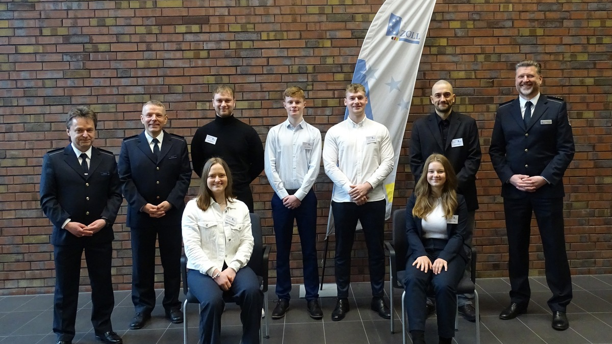 HZA-HST: Start des neuen Studiengangs beim Hauptzollamt Stralsund / Abschluss als 