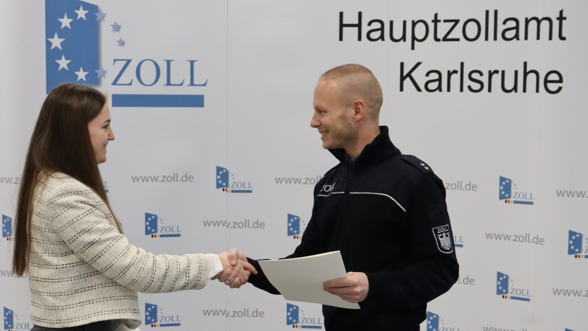 HZA-KA: Start in ein spannendes und herausforderndes Berufsleben beim Hauptzollamt Karlsruhe - Foto: presseportal.de