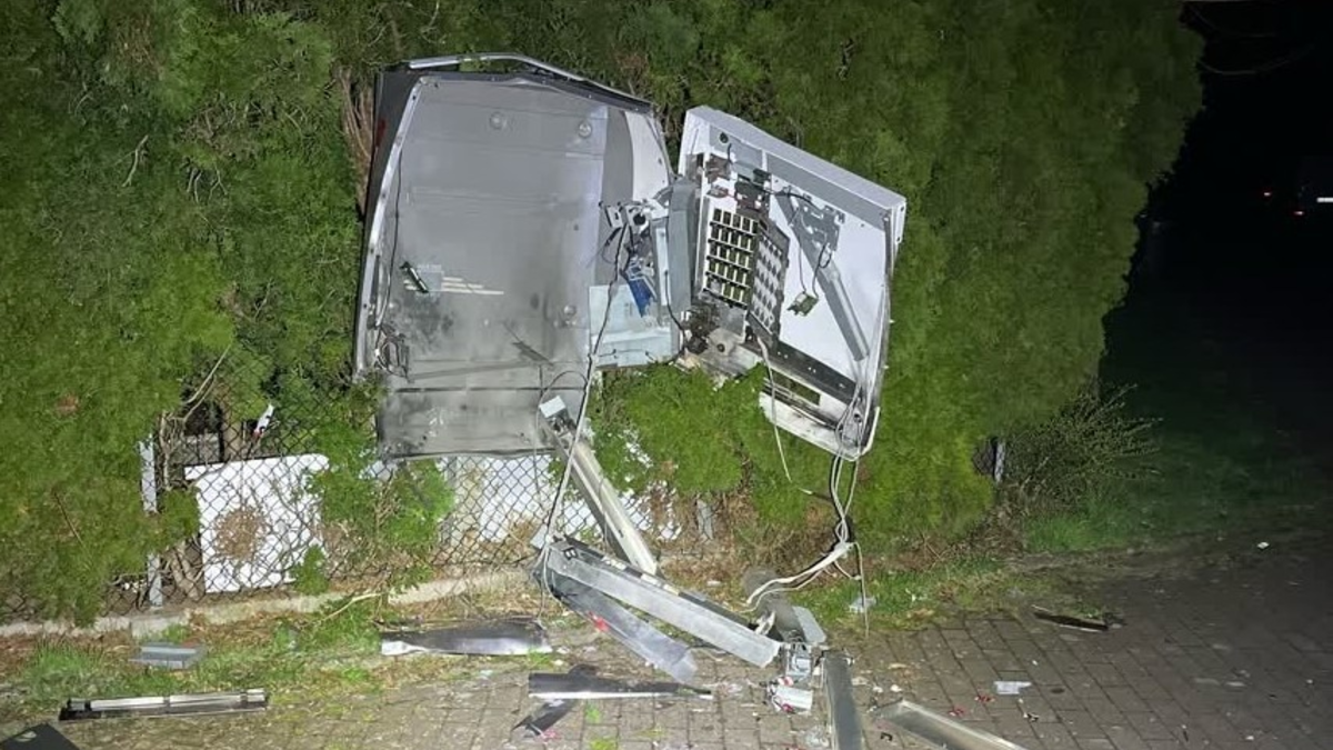 POL-MI: Zigarettenautomat gesprengt - Polizei sucht Zeugen - Foto: presseportal.de