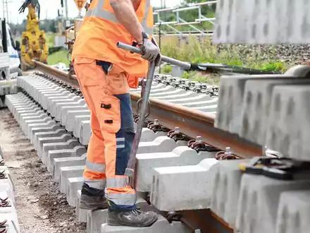 Bauarbeiten an einer Gleisanlage (Archiv) - Foto: über dts Nachrichtenagentur