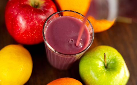 Sollte man Obst sollte wirklich besser mit Schale essen? - Foto: Sina Schuldt/dpa