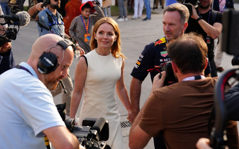 Red-Bull-Teamchef Christian Horner und seine Ehefrau Geri Halliwell beim GroĂen Preis von Bahrain. - Foto: David Davies/PA Wire/dpa Red-Bull-Teamchef Christian Horner und seine Ehefrau Geri Halliwell beim GroĂen Preis von Bahrain. - Foto: David Davies/PA Wire/dpa