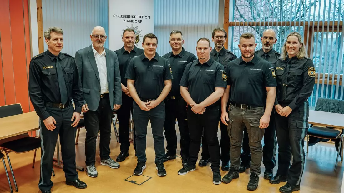 POL-MFR: (225) Sicherheitswacht Zirndorf vorgestellt - Bild: presseportal.de