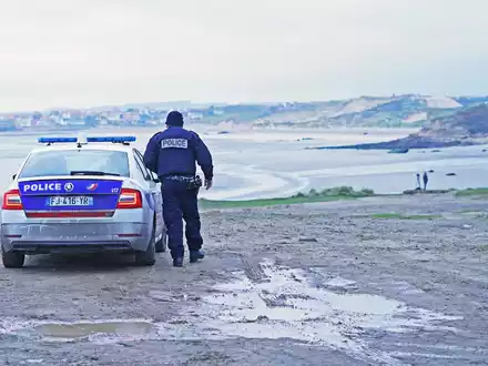 Seit längerem überqueren viele Migranten mit Schlauchbooten von der nordfranzösischen Küste aus den Ärmelkanal nach Großbritannien (Symbolbild). - Foto: Stefan Rousseau/PA/dpa