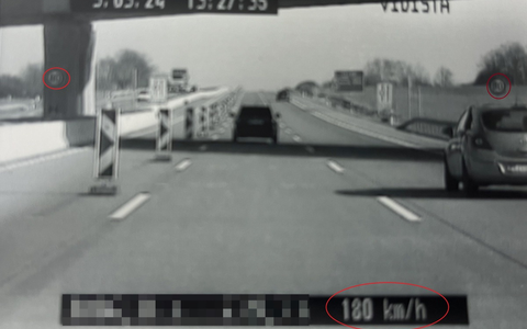 API-TH: Videowagen schnappen zwei Raser auf der A 9 bei Eisenberg und in der Baustelle auf der A 4 bei Ronneburg - Foto: presseportal.de