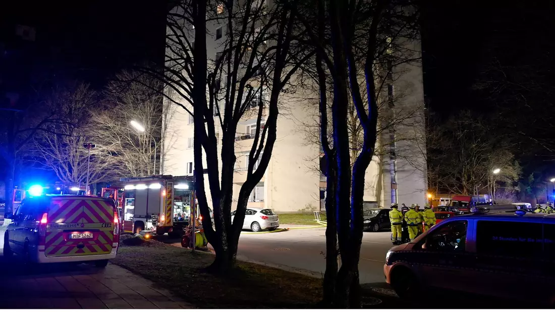 FW-M: Kellerbrand mit vier Verletzten (Forstenried) - Bild: presseportal.de