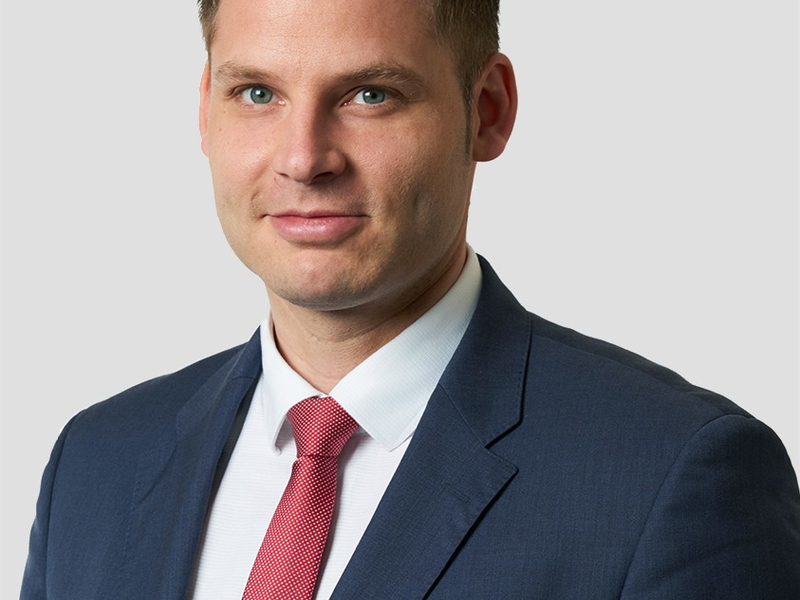 Erste Versicherung muss zu hohe Kosten für fondsgebundene Lebensversicherungen erstatten: Welche Auswirkungen hat das für Asset Manager? - Foto: presseportal.de