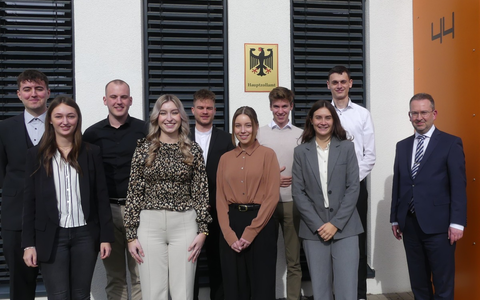 HZA-KO: Start in ein spannendes und sicheres Berufsleben beim Hauptzollamt Koblenz - Willkommen im Team für mehr Gerechtigkeit in Deutschland - Foto: presseportal.de