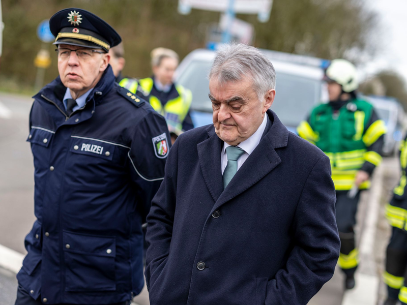 Nun ist die Innenministerkonferenz einem Vorstoß Nordrhein-Westfalens gefolgt. - Foto: Christoph Reichwein/dpa