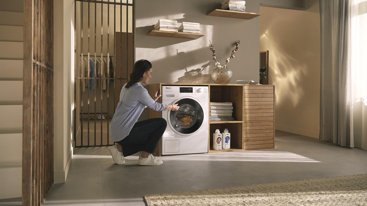 Jubiläumsspecial - Miele wertet Wäschepflege mit Aktionsmodellen weiter auf - Foto: presseportal.de