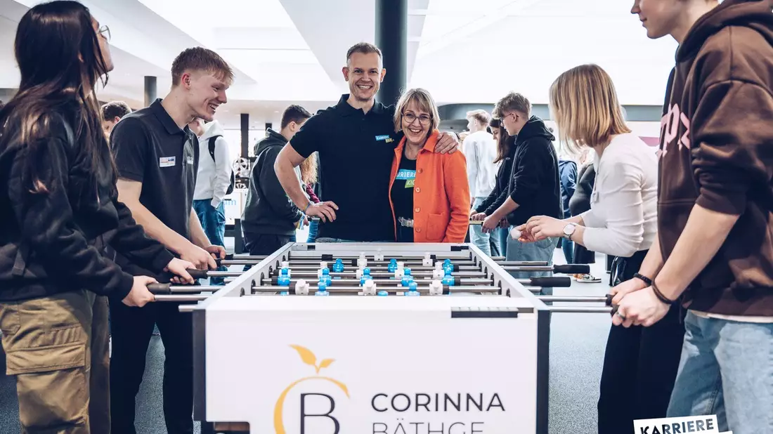 Karriere Kick in Osnabrück: Corinna Bäthge bei BERESA verbindet die Fachkräfte von morgen mit 60 führenden Unternehmen - Bild: presseportal.de