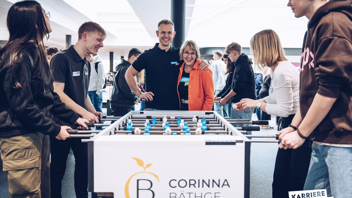 Karriere Kick in Osnabrück: Corinna Bäthge bei BERESA verbindet die Fachkräfte von morgen mit 60 führenden Unternehmen - Foto: presseportal.de