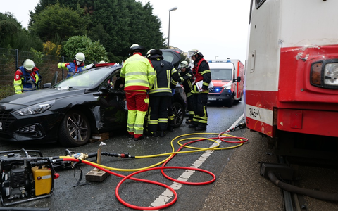 FW-DO: Marsbruchstraße wegen Verkehrsunfall gesperrt - Foto: presseportal.de