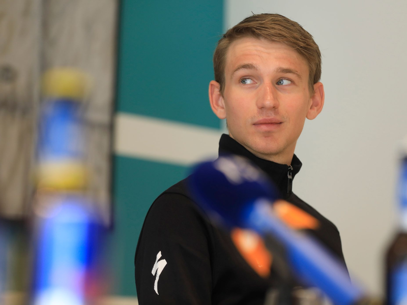 Fuhr beim Auftaktzeitfahren von Tirreno-Adriatico auf Platz 14: Lennard Kämna. - Foto: Clara Margais/dpa/Archivbild