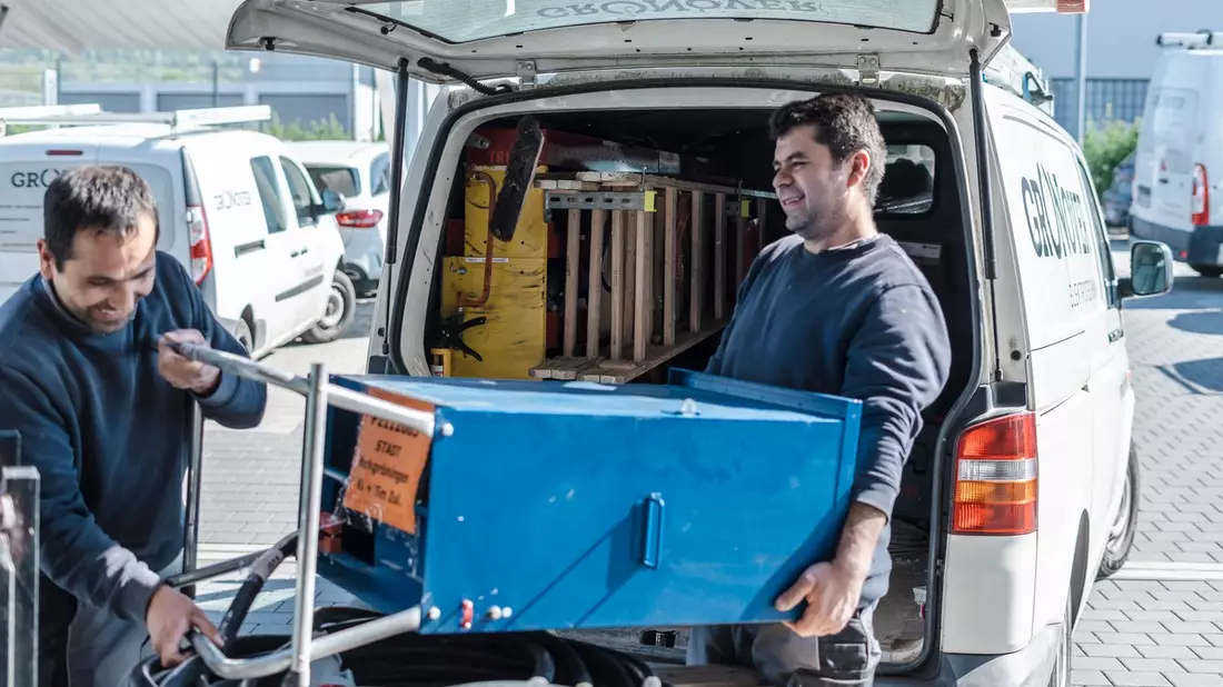 Prognose: weniger Aufträge im Handwerk - Experte nennt 5 Maßnahmen, mit denen Handwerksbetriebe effektiv gegensteuern können - Bild: presseportal.de