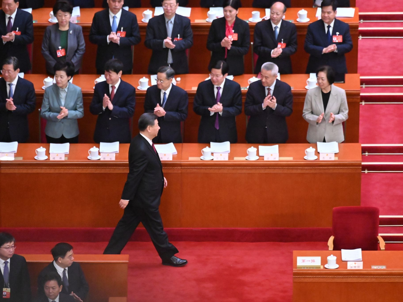 Die Konjunkturmaßnahmen sehen auch eine Zinssenkung für bestehende Wohnbaudarlehen vor. (Archivbild) - Foto: Johannes Neudecker/dpa