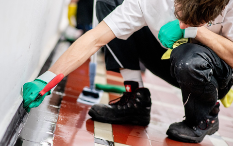 Im vergangenen Jahr war die Arbeitszeit so niedrig wie seit dem Corona-Jahr 2020 nicht mehr (Archivbild). - Foto: Hauke-Christian Dittrich/dpa