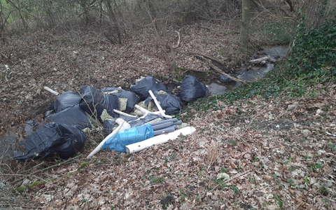 POL-NOM: Illegale Müllentsorgung - Foto: presseportal.de