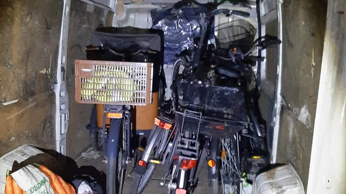 BPOLD-B: Auf dem Weg nach Polen: Sechs Fahrräder im Transporter sichergestellt - Foto: presseportal.de