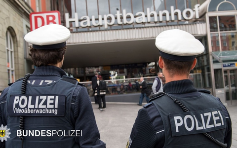 Bundespolizeidirektion München: Rangelei nach Essensdiebstahl - Foto: presseportal.de
