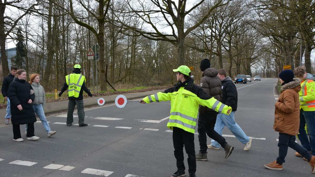 POL-VER: +Schulweglotsen in Ottersberg ausgebildet+ - Foto: presseportal.de