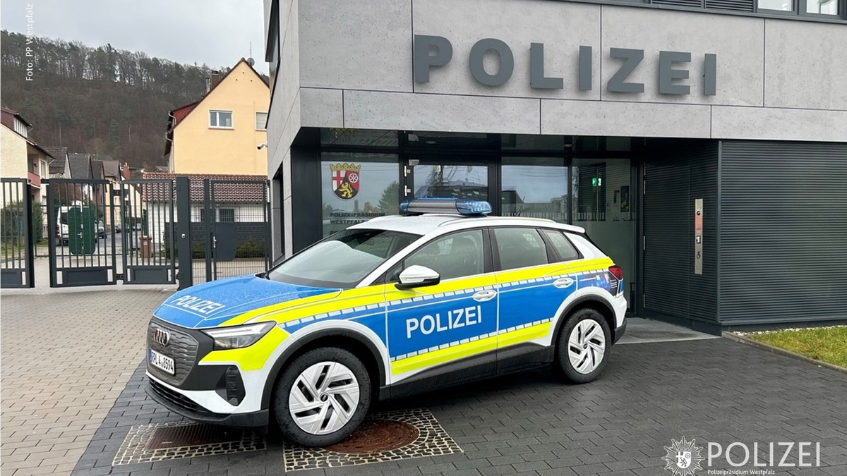 POL-PPWP: Erster rein elektrischer Streifenwagen im Einsatz - Foto: presseportal.de