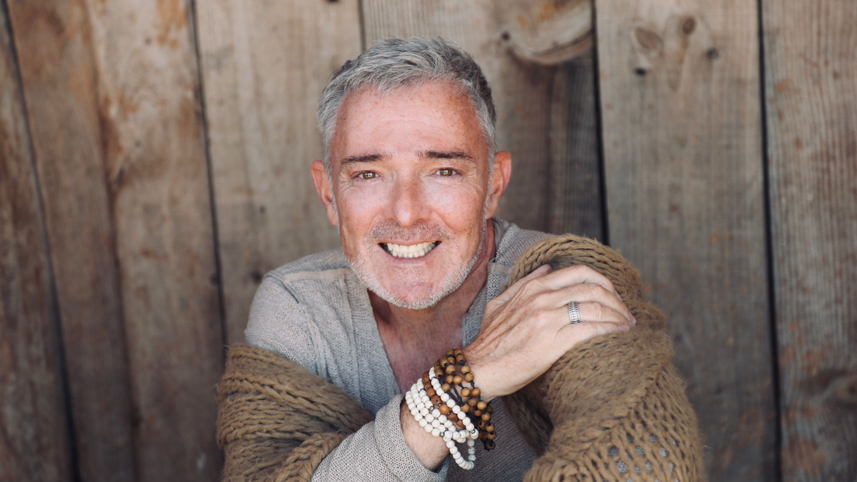 Roland Werner hat auf Mallorca die Stiftung «Herztat» gegründet, die sich um ausgewanderte deutsche Rentnerinnen und Rentner kümmert. - Foto: -/Privat/dpa