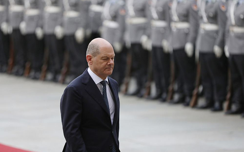 Olaf Scholz vor Bundeswehr-Soldaten des Wachbataillons (Archiv) - Foto: über dts Nachrichtenagentur